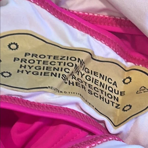 NWT Vibrant Pink One-Piece Swimsuit Size Large - Picture 15 of 15